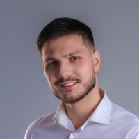 Андрей Логвинов